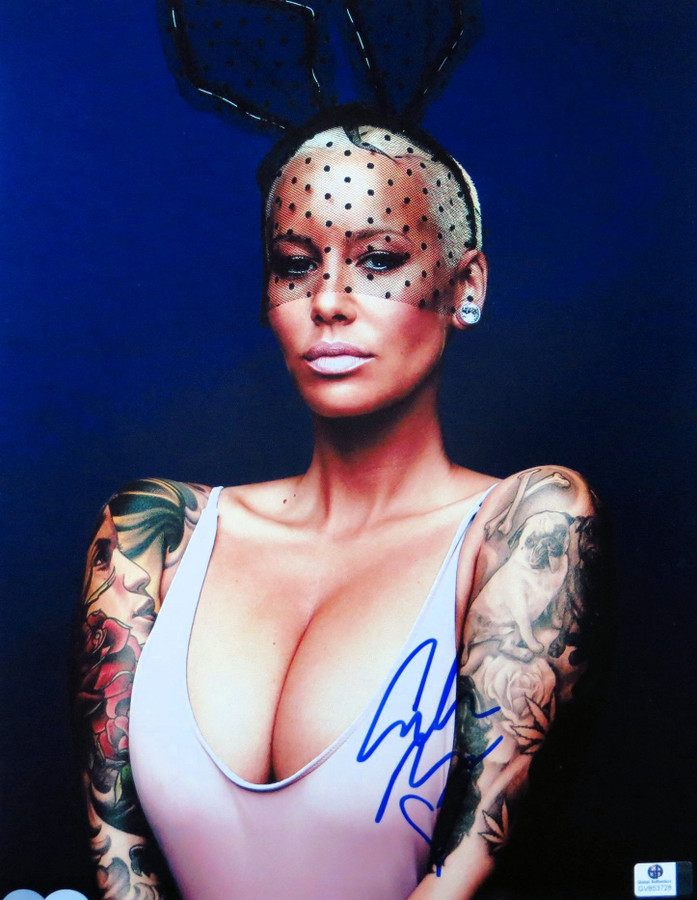 Amber Rose Signed Autographed 11X14 Photo Gorgeous Sexy Cleavage GV853728