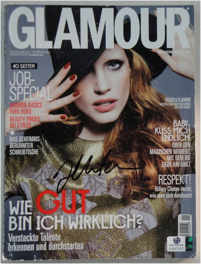 Jessica Chastain Hand Signed Autographed Glamour Magazine GV 857057