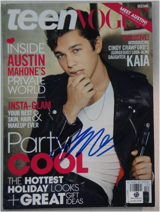 Austin Mahone Hand Signed Autographed Teen Vogue Magazine GV 857058