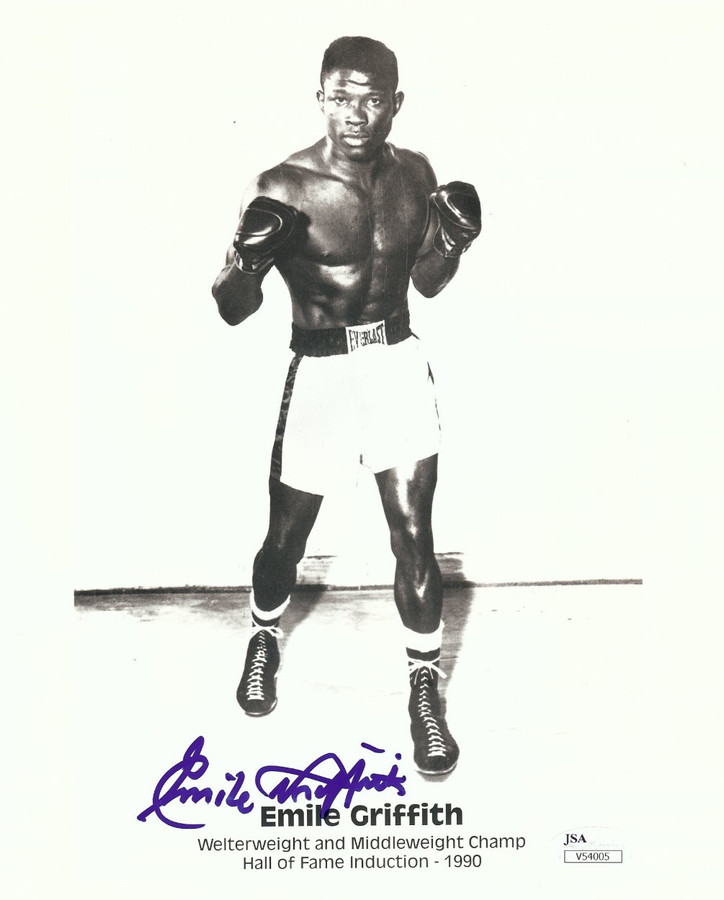 Emile Griffith Autographed 8X10 Photo Vintage Boxing Pose Photo JSA V54005