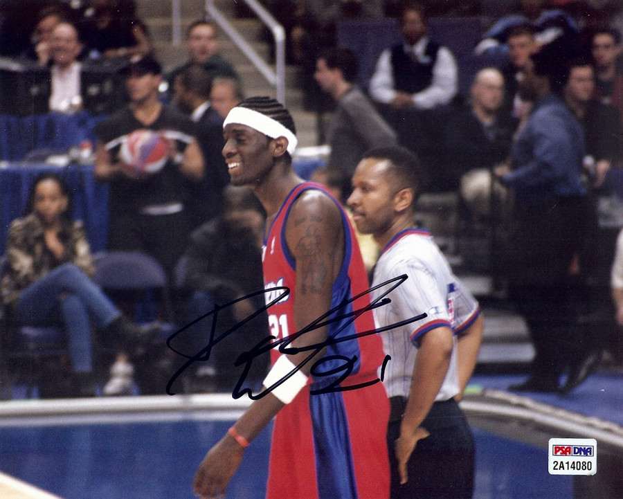 Darius Miles Signed Autographed 8X10 Photo Clippers Road Smiling PSA Sticker