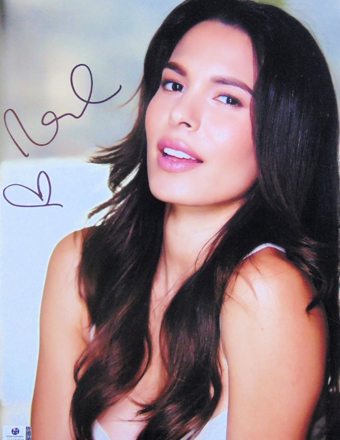Nadine Velazquez Signed Autographed 11X14 Photo Sexy Flowing Hair GV731824
