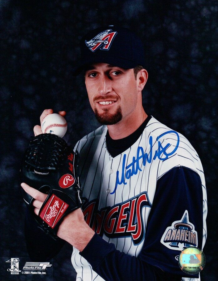Matt Wise Signed 8X10 Photo Autograph Anaheim Angels Posing Auto w/COA