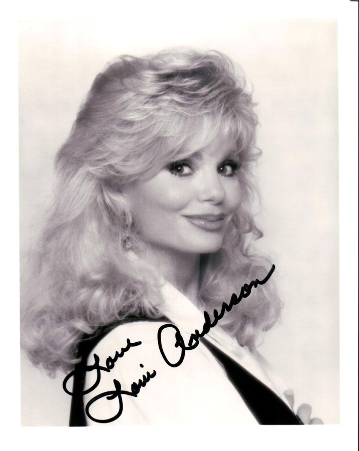 Loni Anderson Signed Autographed 8X10 Photo WKRP in Cincinnati JSA JJ41097