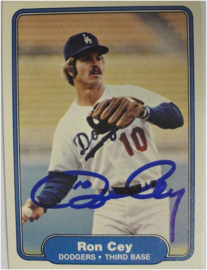 Ron Cey 1982 Fleer Hand Signed Autographed  Dodgers Card #3 GA VG 766550