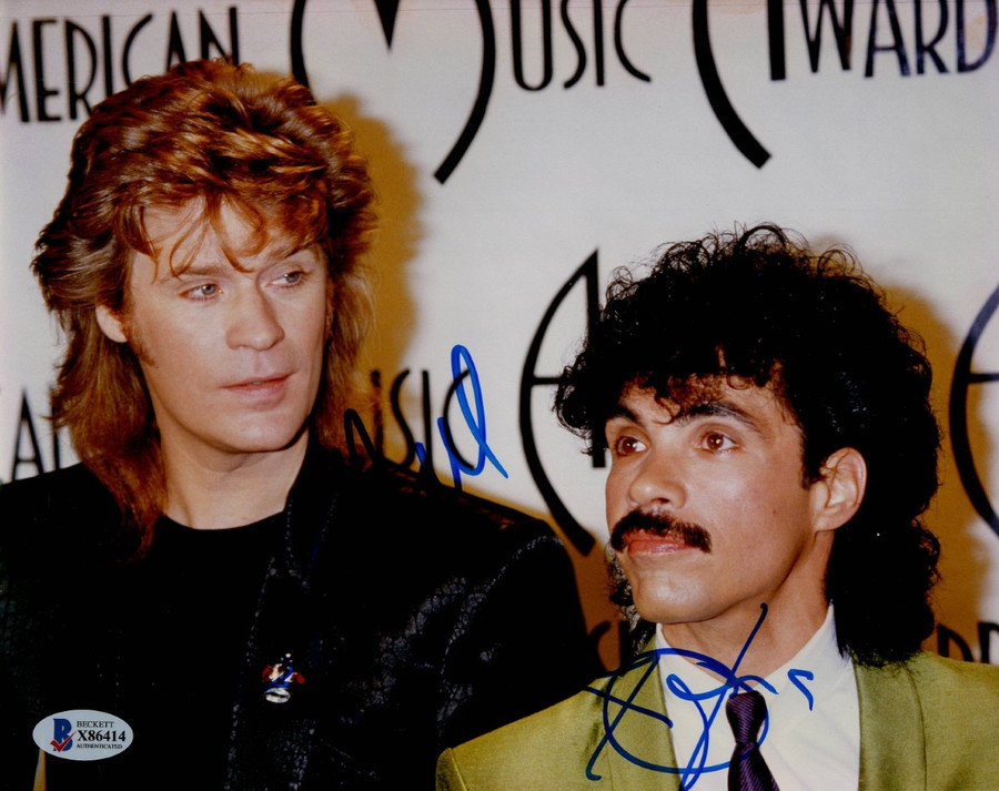 Daryl Hall John Oates Signed Autographed 8X10 Photo AMA Awards BAS X86414