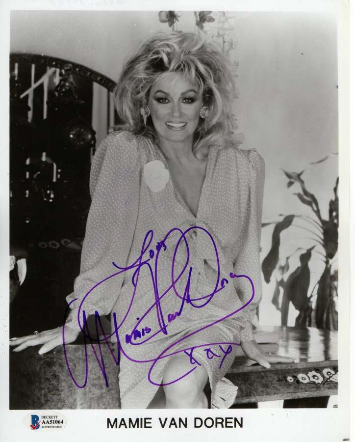 Mamie Van Doren Signed Autographed 8X10 Photo Sexy Hollywood Legend BAS AA51064