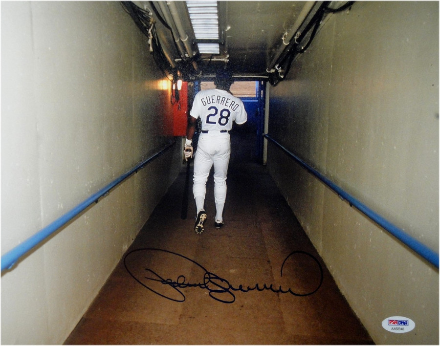 Pedro Guerrero Signed Autograph 11x14 Los Angeles Dodgers Walking in Tunnell PSA