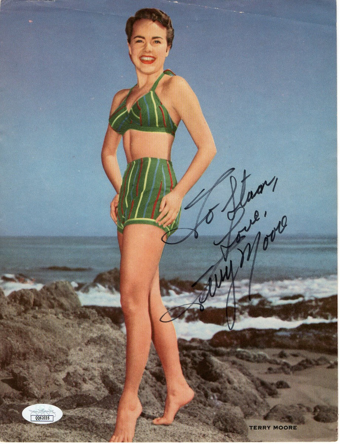 Terry Moore Signed Autographed Magazine Photo Oscar Winning Actress JSA QQ62035