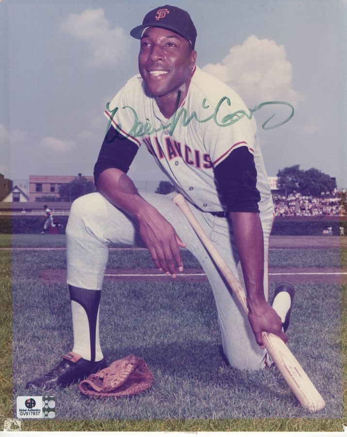 Willie McCovey Signed Autographed 8X10 Photo  GV917837