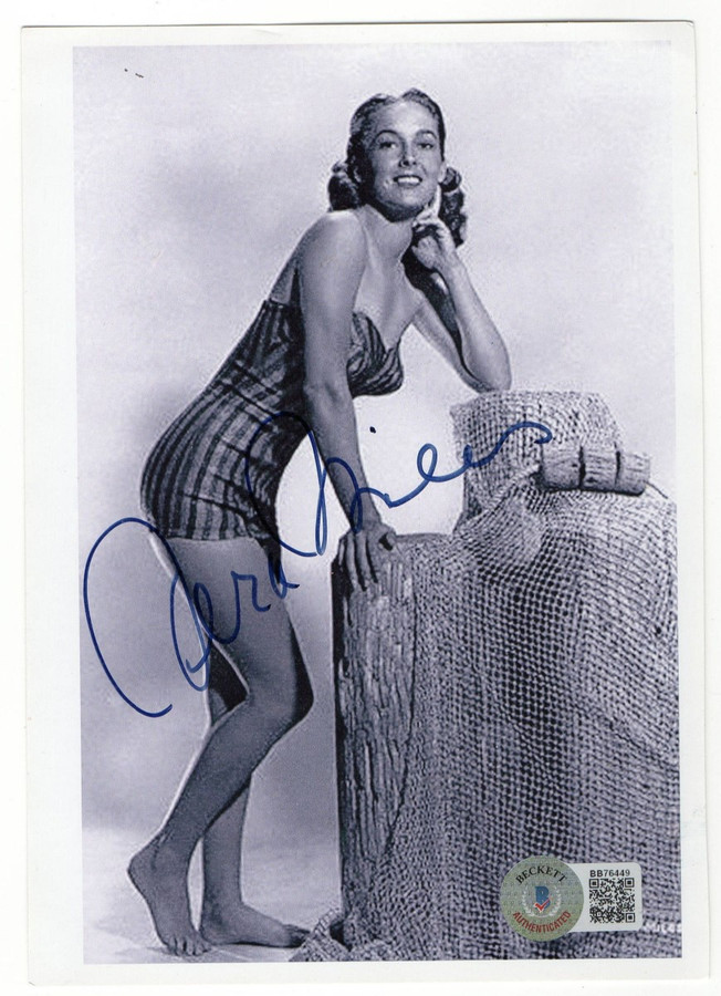 Vera Miles Signed Autographed 5X7 Photo Psycho Lila Crane BAS BB76449