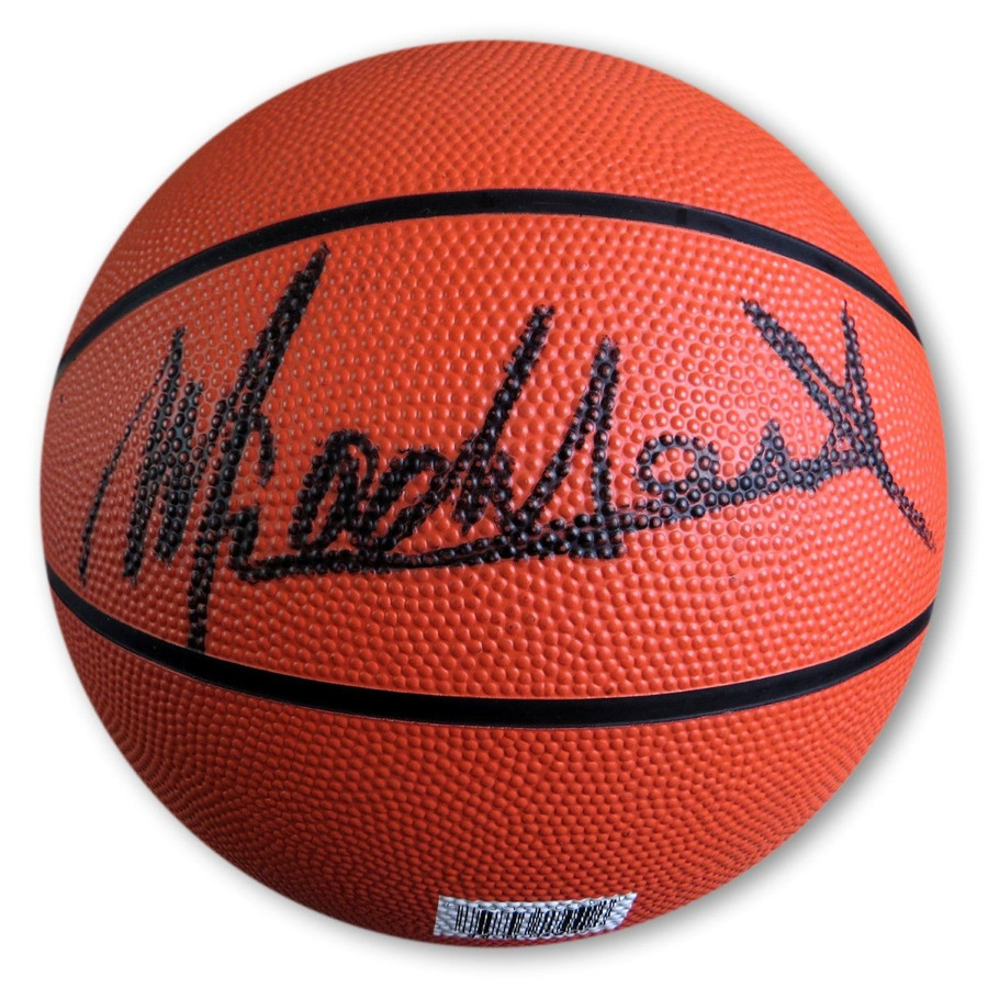 Meadowlark Lemon Signed Autographed Basketball Globetrotters Clown Prince JSA