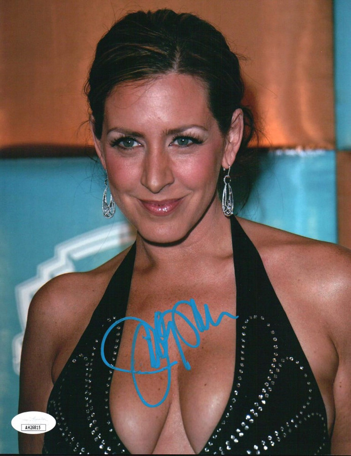 Joely Fisher Signed Autographed 8X10 Photo Ellen Sexy Cleavage JSA AH26815