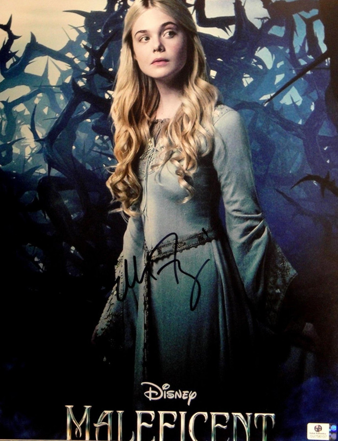 Elle Fanning Hand Signed Autographed 11x14 Photo Maleficent JSA U16286