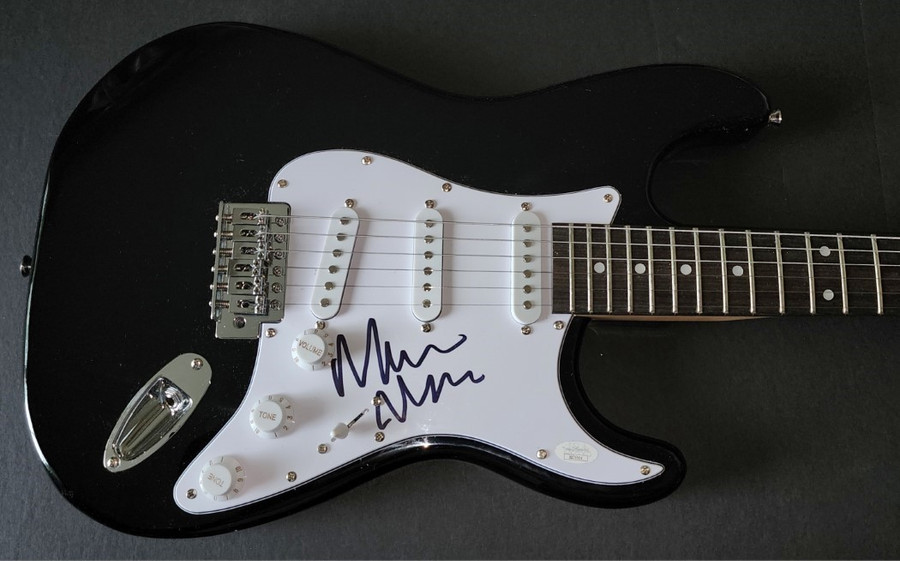 Marilyn Manson  Signed Autographed Guitar Rock N Roll Icon JSA LOA XX76904