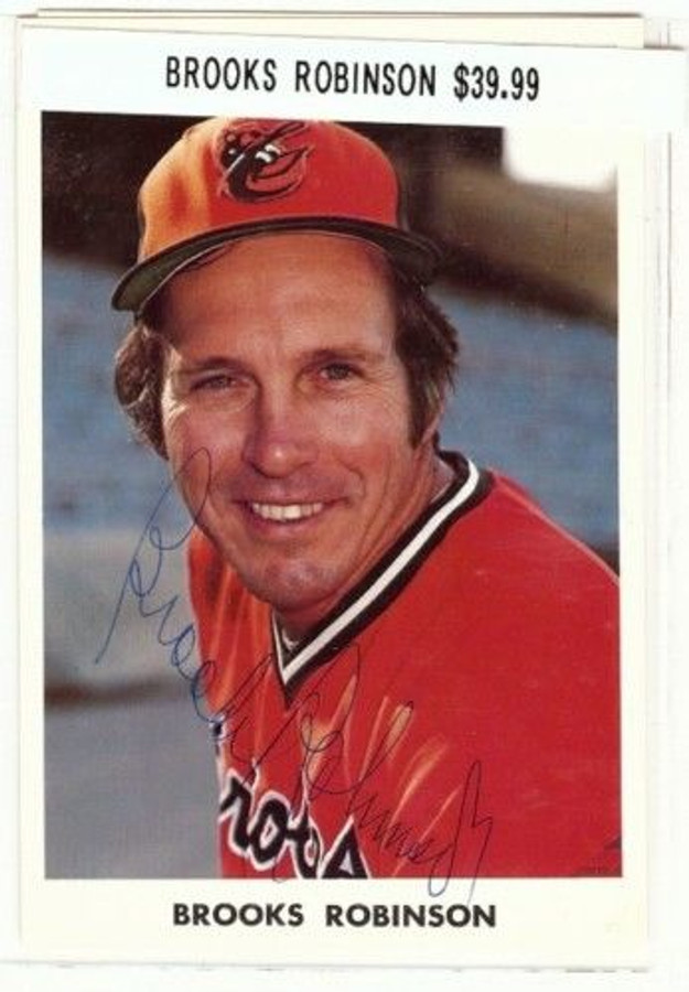 Brooks Robinson Signed Team Issue Postcard/Photo Auto Away