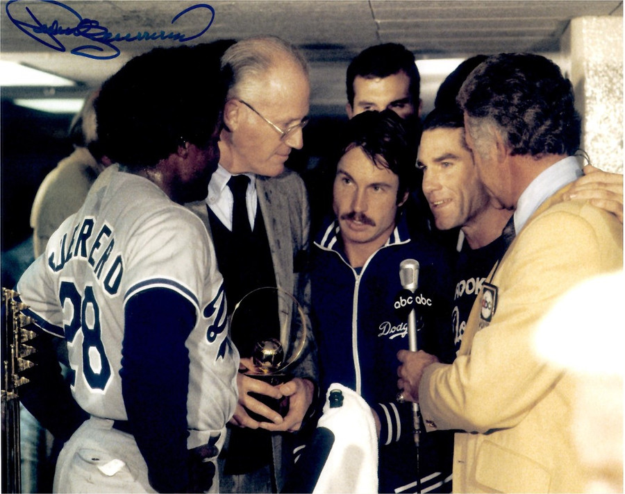 Pedro Guerrero Signed Autographed 8x10 Photo LA Dodgers First Baseman W/ COA F