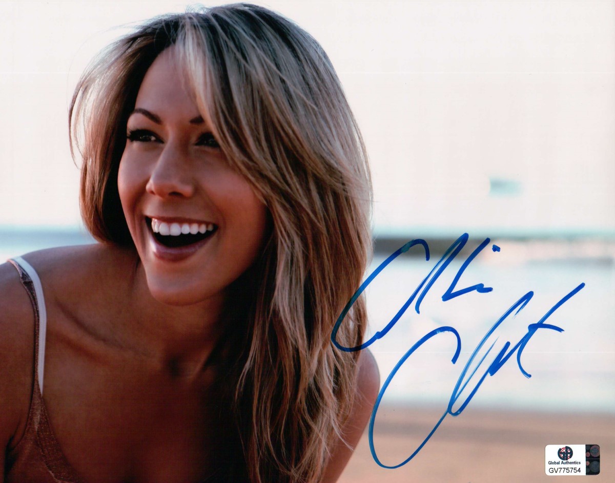 Colbie Caillat Signed Autographed 8X10 Photo Sexy Smiling Close Up