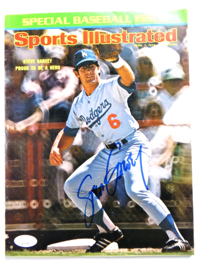 Steve Carlton Autographed Magazine Sports Illustrated 1980 Phillies JSA  AG39567