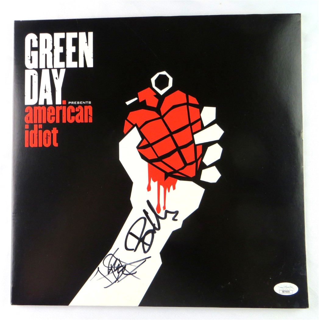 レア！American Idiot　GREENDAY　ポストカード Billy Joe Armstrong Mike Dirnt Autographed Album Cover Green