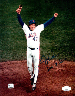 Jesse Orosco Signed New York Mets 8x10 Photo (JSA COA)