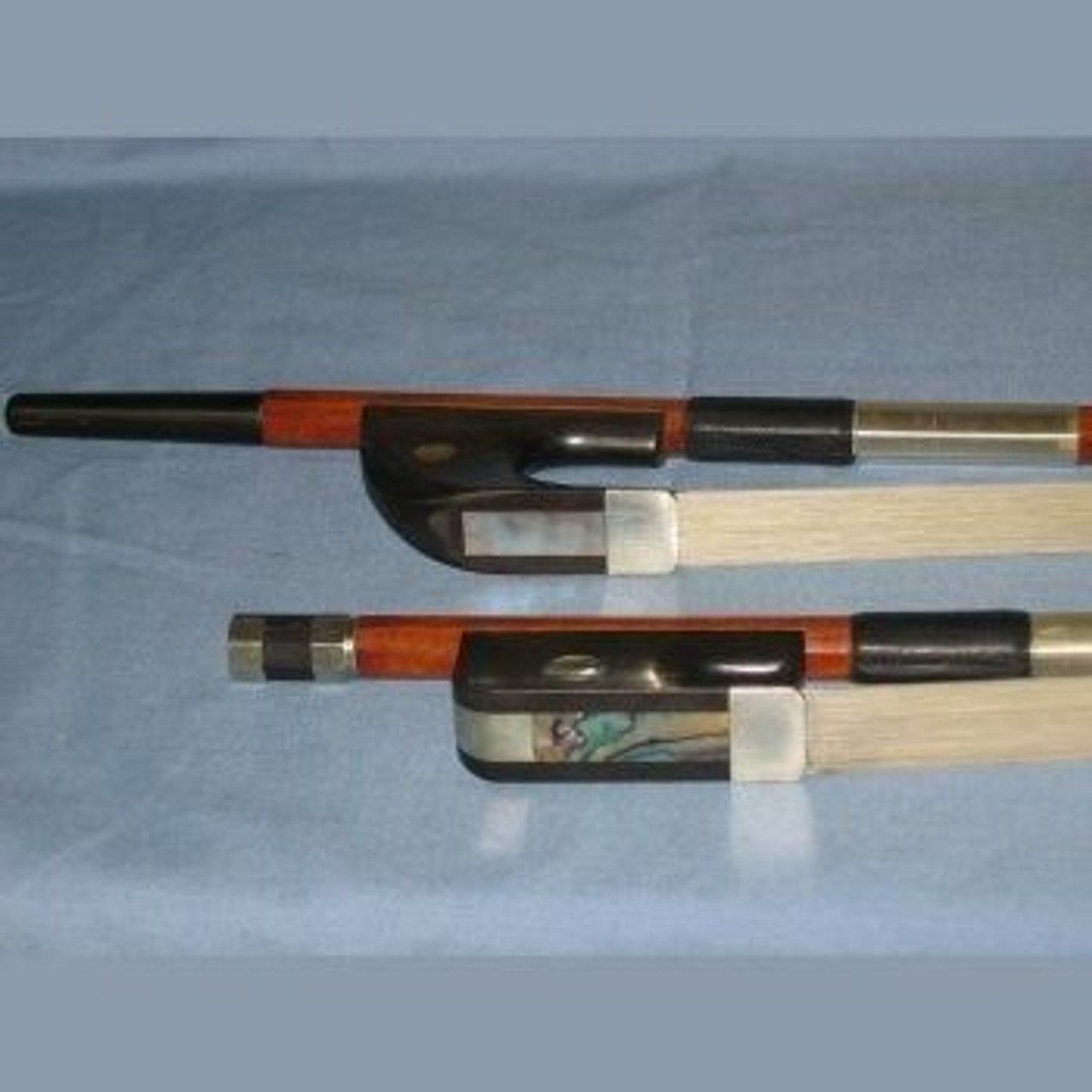 ●弓 Pernambuco Red Horn 4/4 Amazon.com: AMZZ Advanced 4/4 Pernambuco Violin Bow