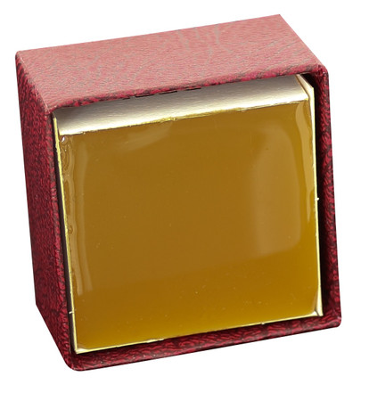 Hidersine Medium Rosin for Upright Bass, view of rosin cake