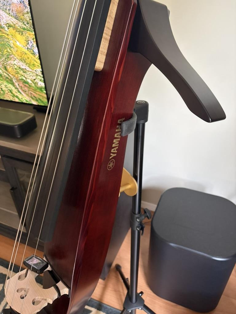 Yamaha Silent Bass in EUB Stand