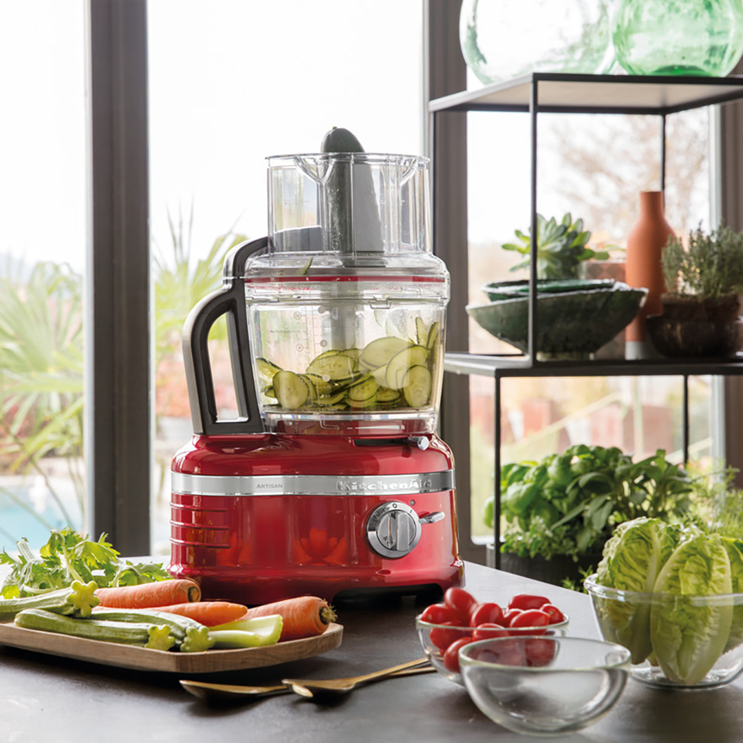 KitchenAid 4.0Litre Artisan Food Processor in Empire Red Juicers.co.uk