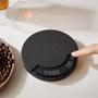 OutIn Claro Coffee Scale in Black