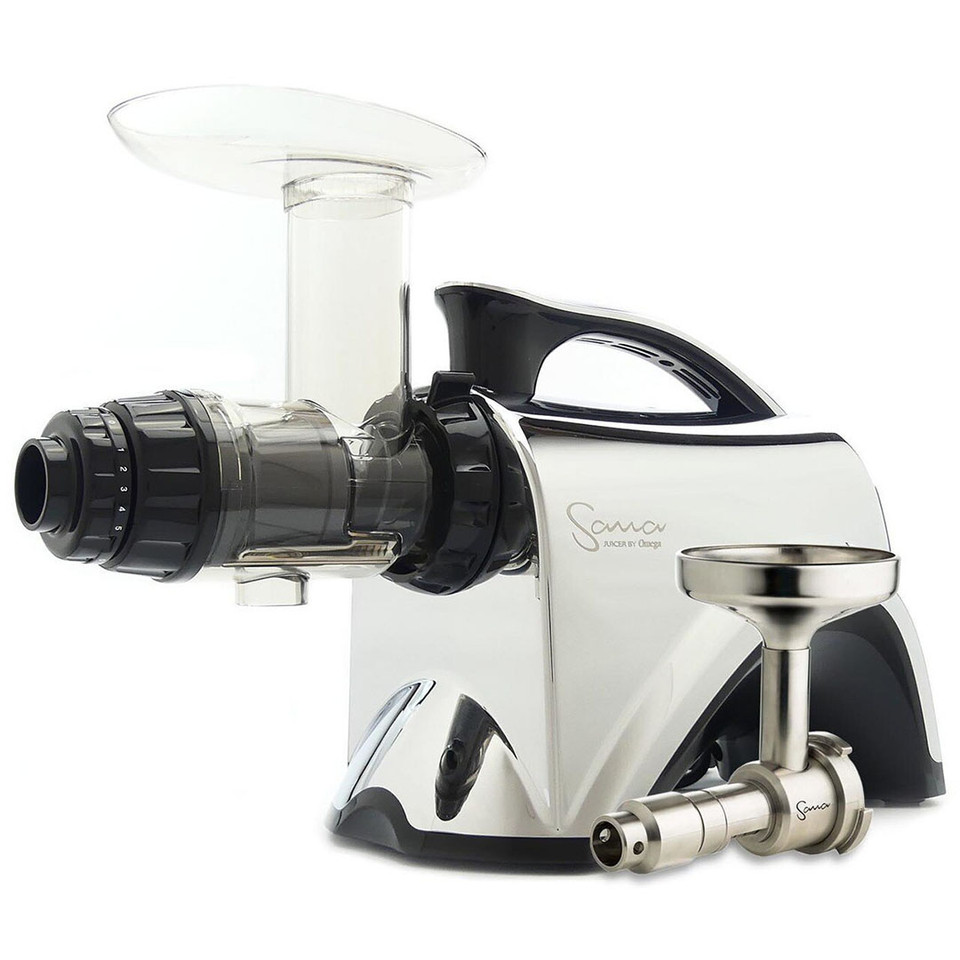 Omega MM900HDC Medical Medium Slow Juicer in Chrome Juicers.co.uk