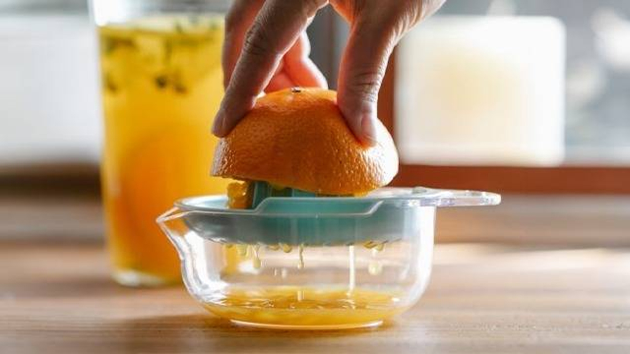 Glass of orange juice 