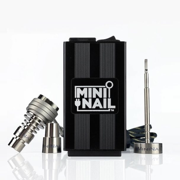 Mini Nail E-Nail Kit with Titanium Nail - Black Dabbing Kit