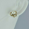 Vintage 14K Yellow Gold 6mm Pearl Studs Gold Trefoil Structure Circa 1960