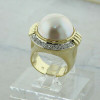 18K Yellow Gold Mabe Pearl and Diamond Halo Ring Size 6.5 Circa 1990