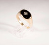 10K Yellow Gold Men's ring with Onyx and dia chips, Size 12.5