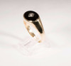 10K Yellow Gold Men's ring with Onyx and dia chips, Size 12.5