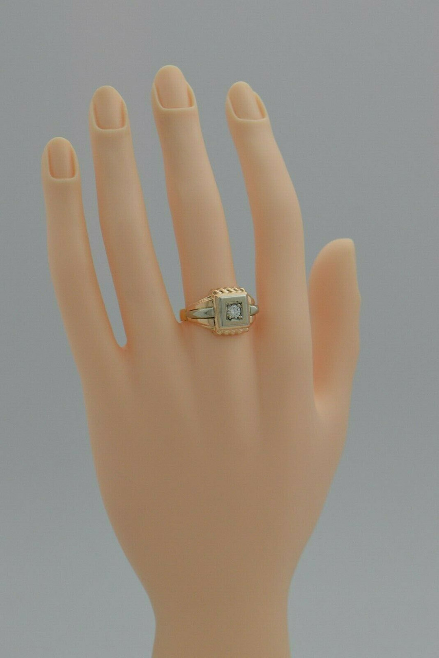 Men's Art Deco Multi-colored old Diamond Ring Circa 1940