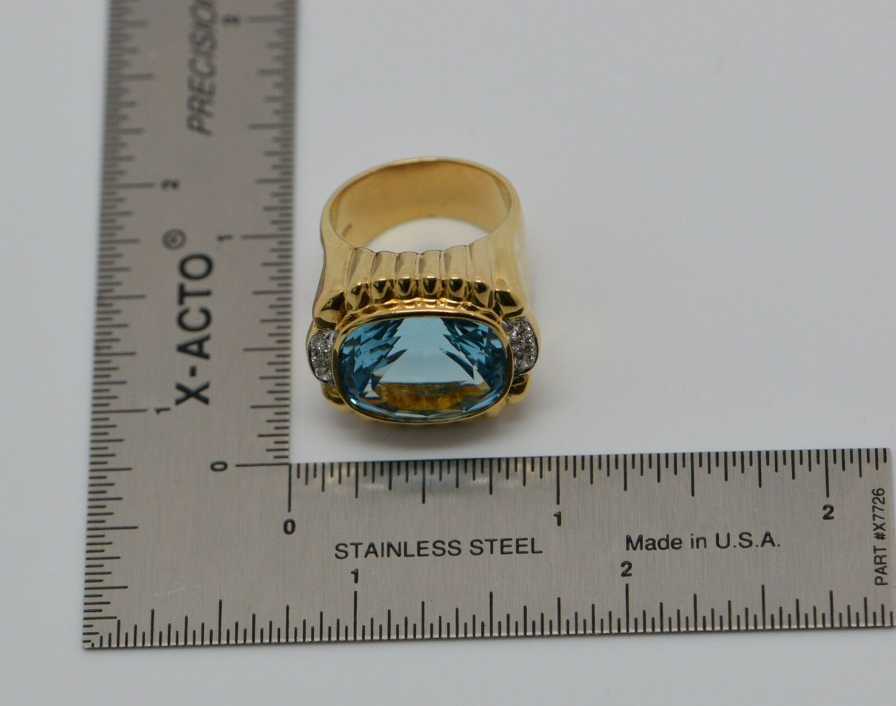 6.60 Carat Topaz Swiss Blue Flower Statement Ring in 14k Yellow Gold Lv For  Sale at 1stDibs