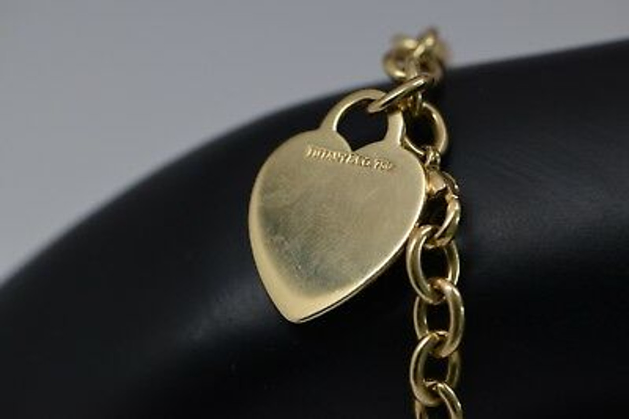 Tiffany & Co. 750 Heart Bracelet 7.50 Chain in 18k Yellow Gold - With