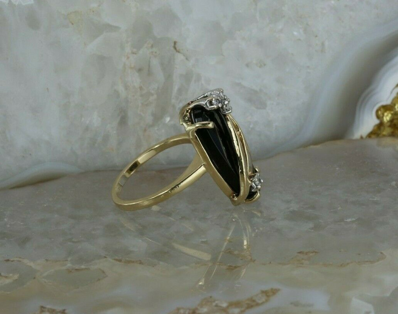 14K Yellow Gold Black Onyx Marquise Ring Size 6.5 Circa 1980