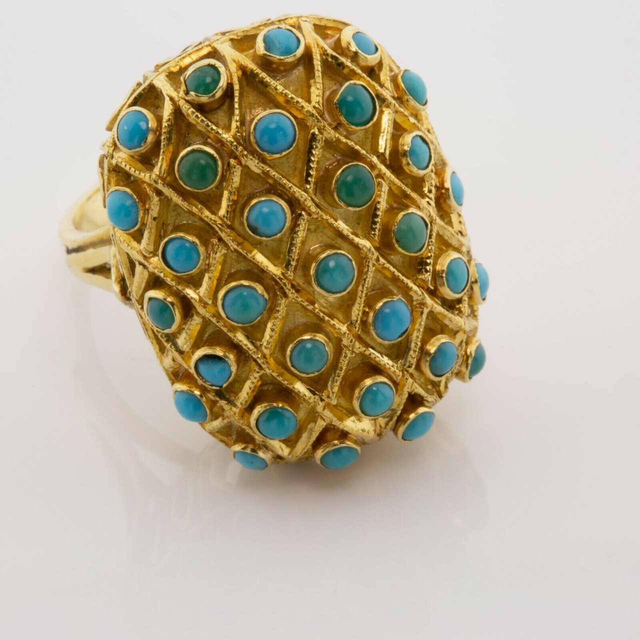 Vintage 18K Yellow Gold Turquoise Studded Ring Bezel Set Size 6.5 Circa 1950