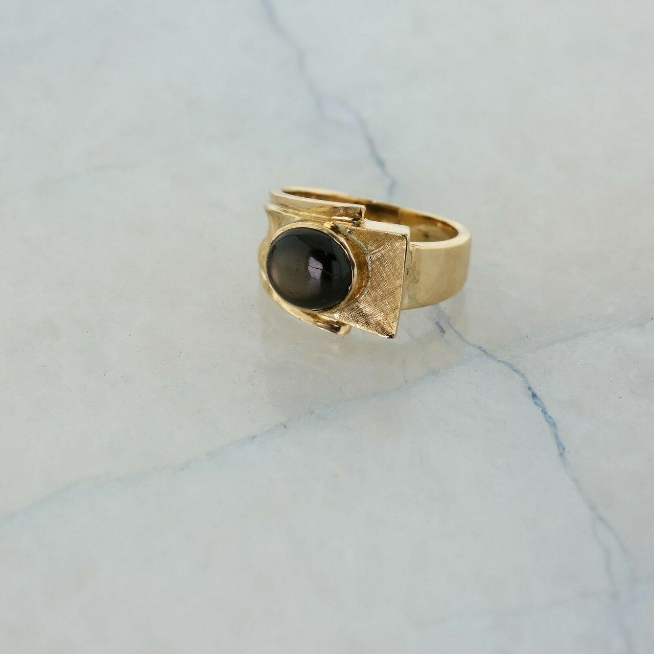 14K Yellow Gold Black Star Sapphire Ring 6 Ray Brushed Design Size 5.25