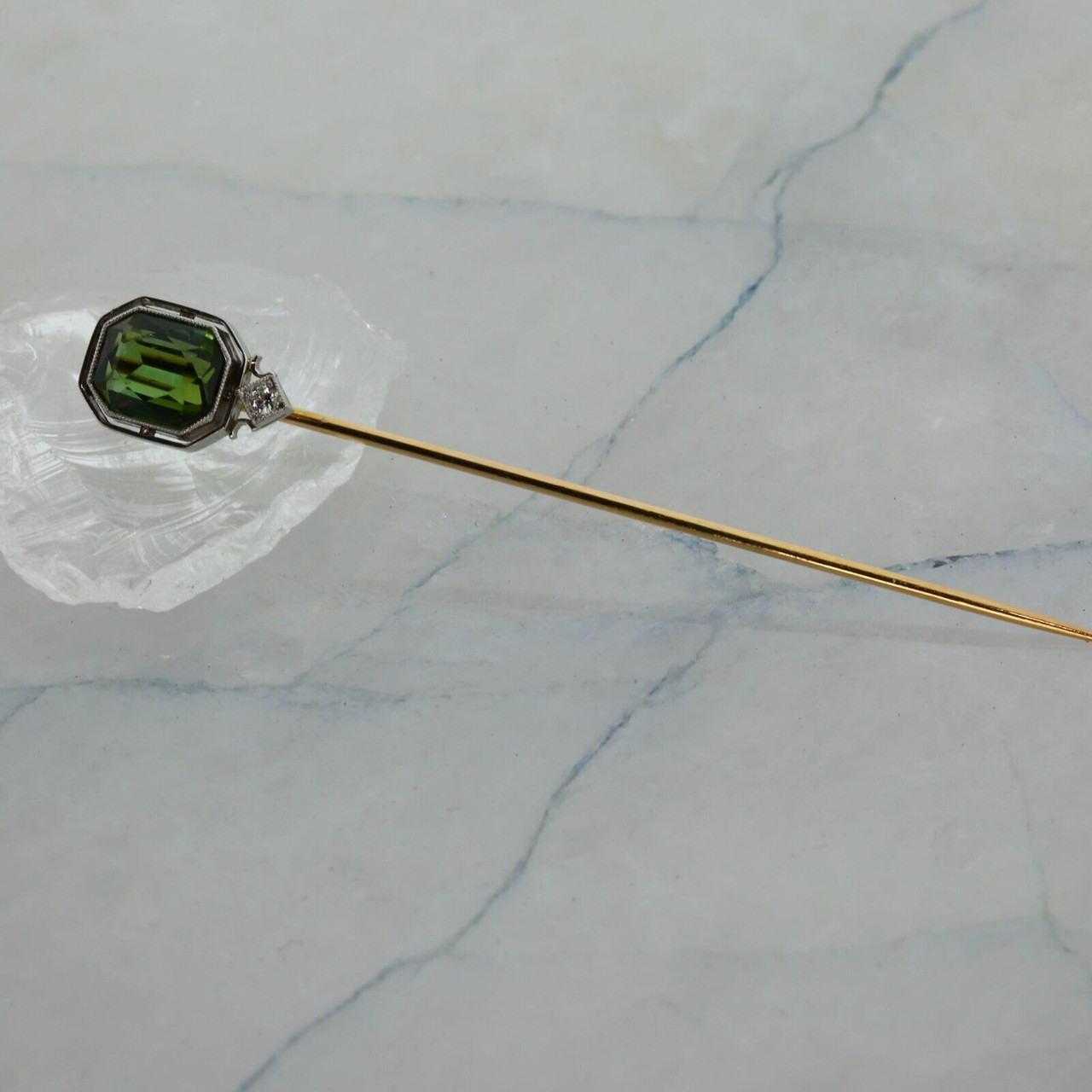 Round Filigree Stick Pin