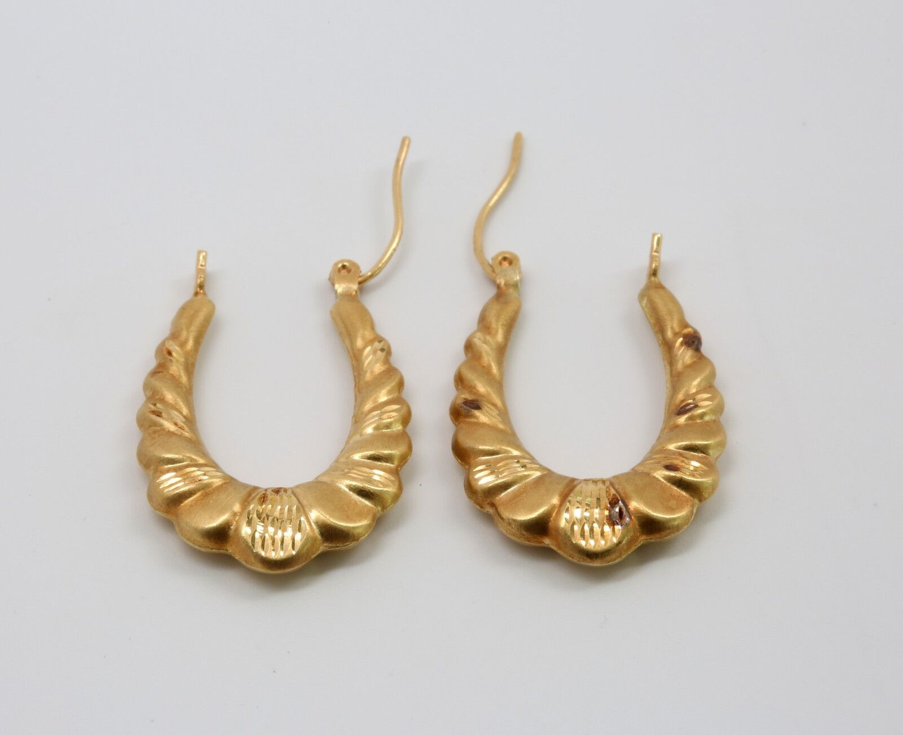 Buy Vintage Chunky Gold Hoop Earrings, Gold Hoop Earrings, Classic Hoops,  Gold Tone Earrings Online in India - Etsy