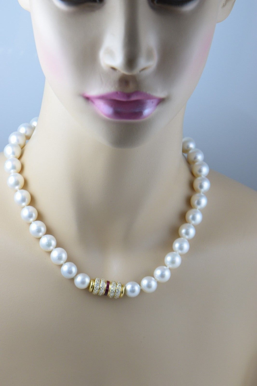 South Sea Tahitian Pearl necklace with Diamond clasp – The Bead Shop
