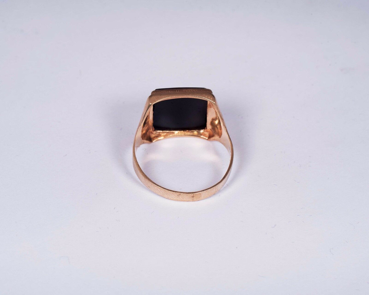 10k Yellow Gold Men's Black Onyx Intaglio Roman Soldier Ring, Size 8.75