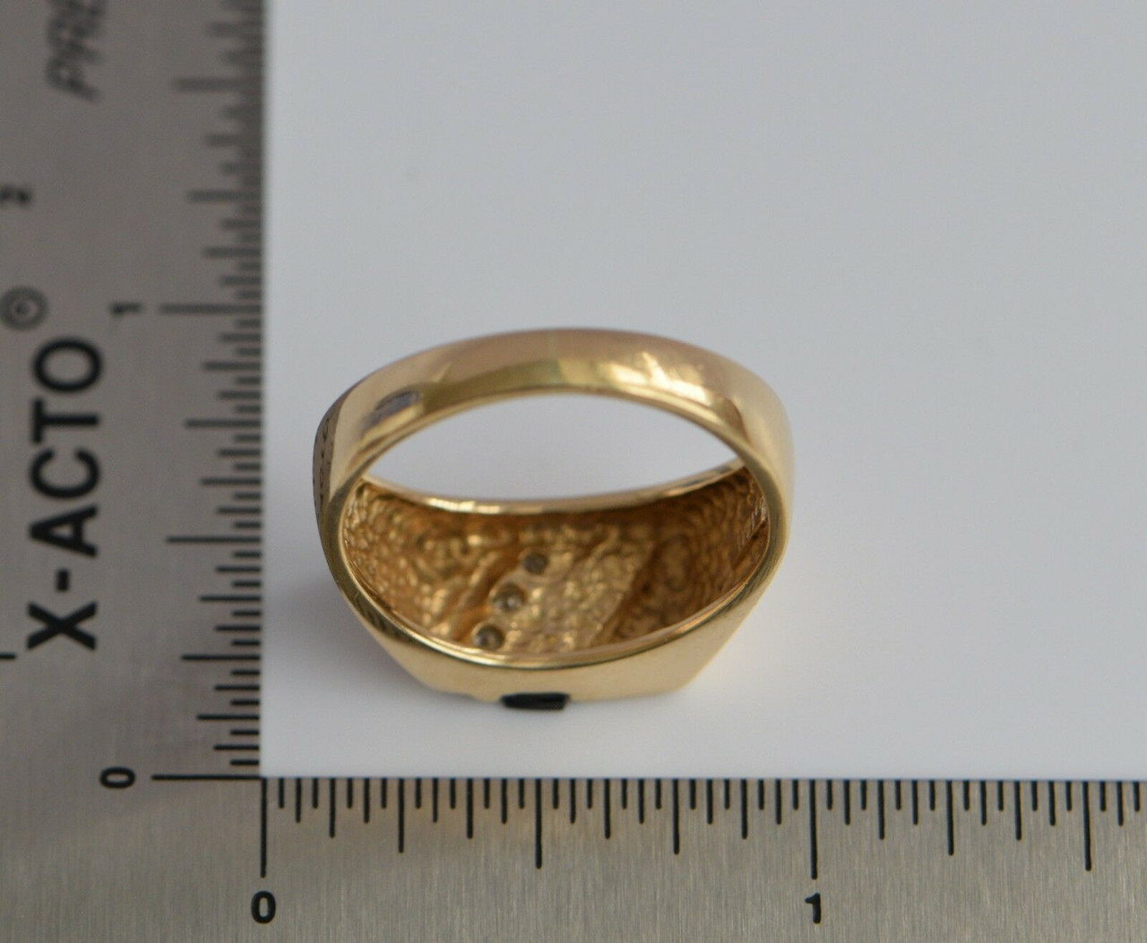 Vintage 10k Yellow Gold Genuine Onyx Signet Ring