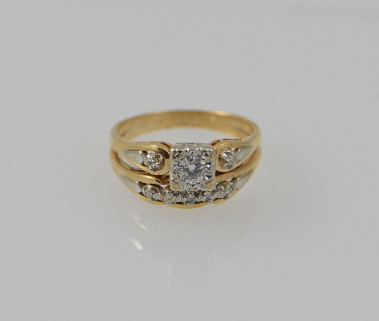 1940's Vintage Transitional Cut Diamond 14K Engagement Ring .03ct I/I1