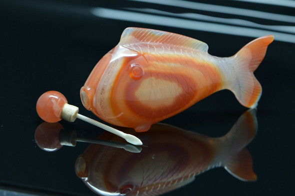 Chinese Banded Agate Snuff Bottle, Bone Dipper Fish Form Circa 1960